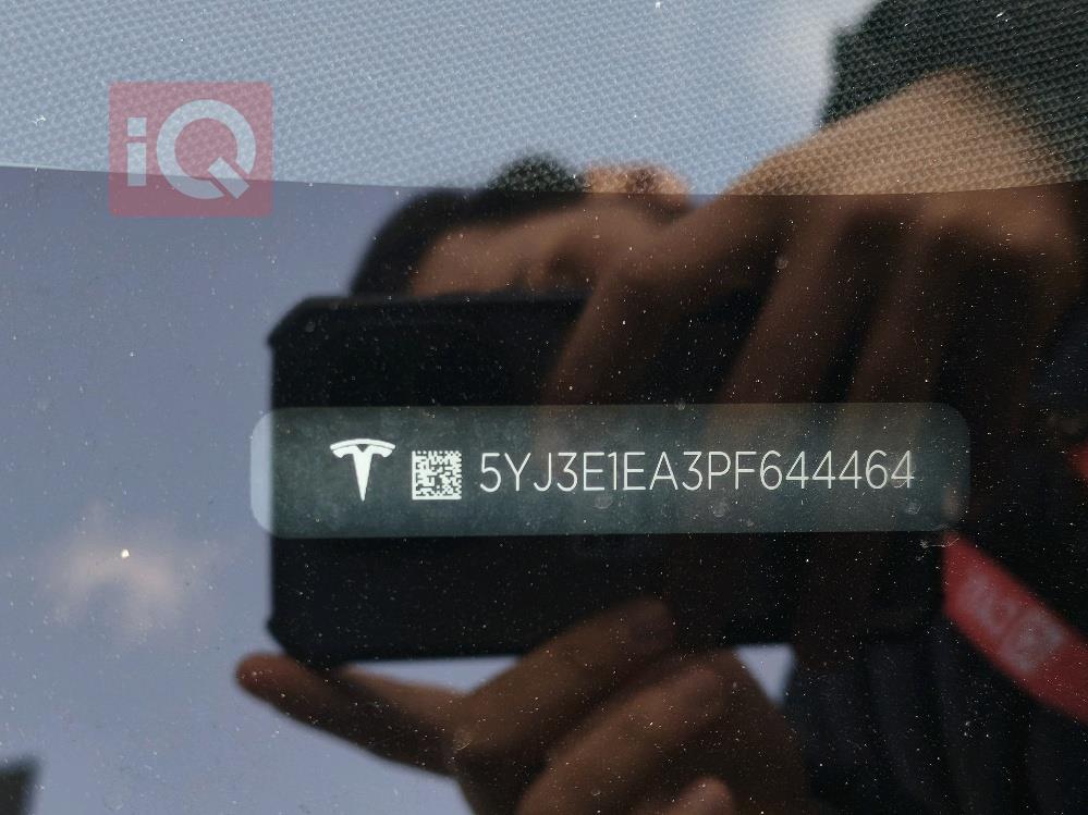 تسلا موديل 3